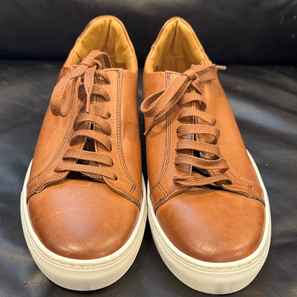 Men's Brown Leather Bruno Magli size 10.5